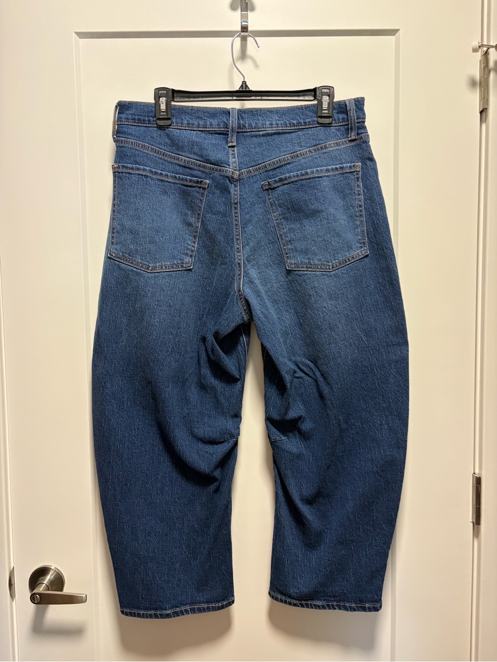 Old Navy Dark Blue Women's Barrel Jeans - Picture 2 of 3